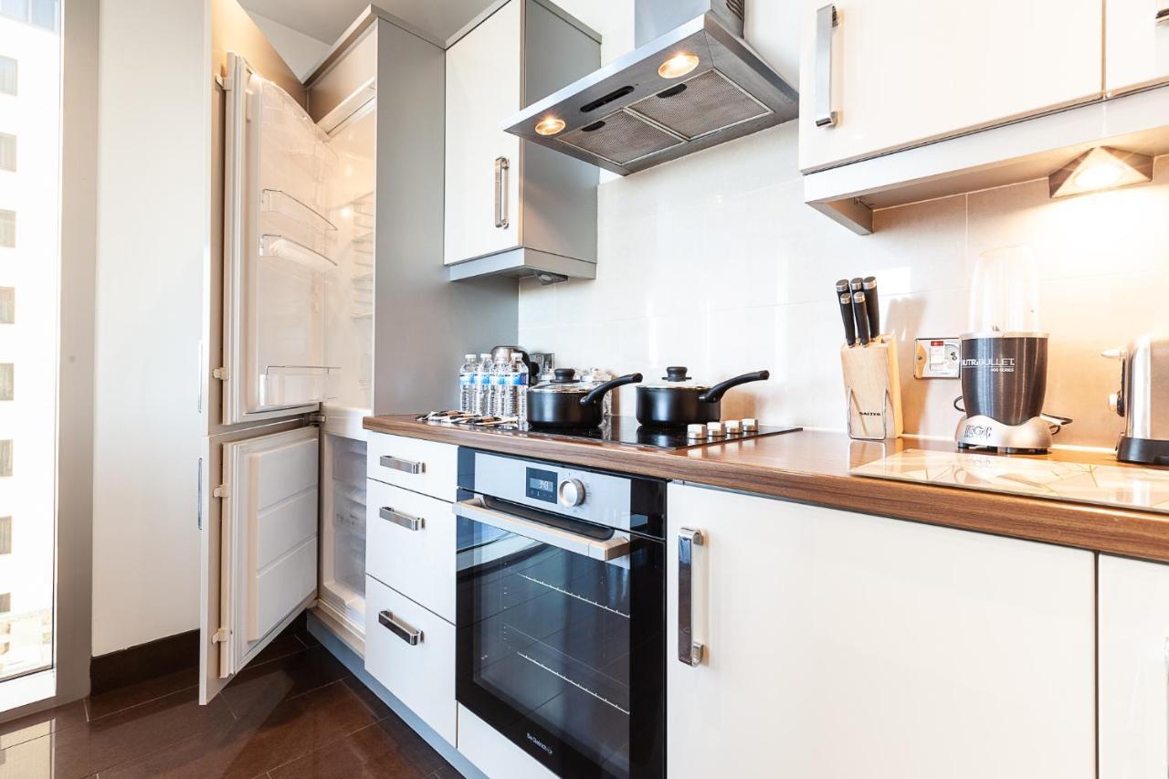 2 Bedroom 2 Bathroom Apartment In Central Milton Keynes With Free Parking And Smart Tv - Contractors, Relocation, Business Travellers Zewnętrze zdjęcie
