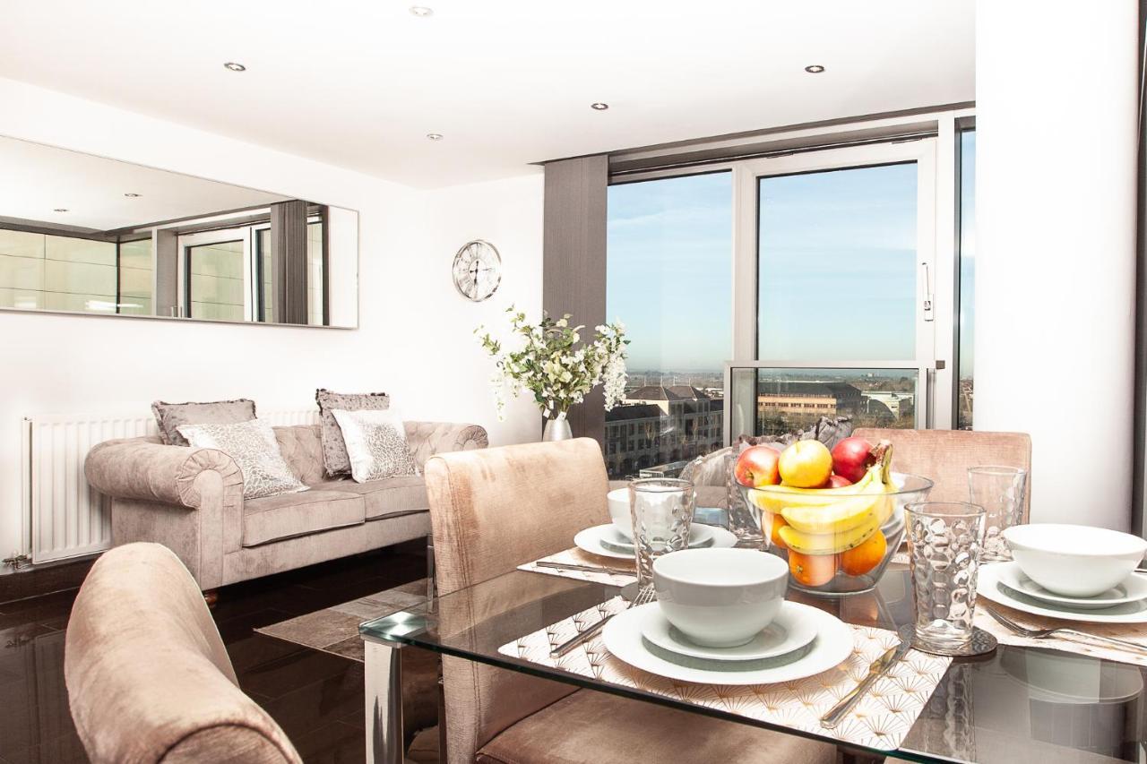 2 Bedroom 2 Bathroom Apartment In Central Milton Keynes With Free Parking And Smart Tv - Contractors, Relocation, Business Travellers Zewnętrze zdjęcie